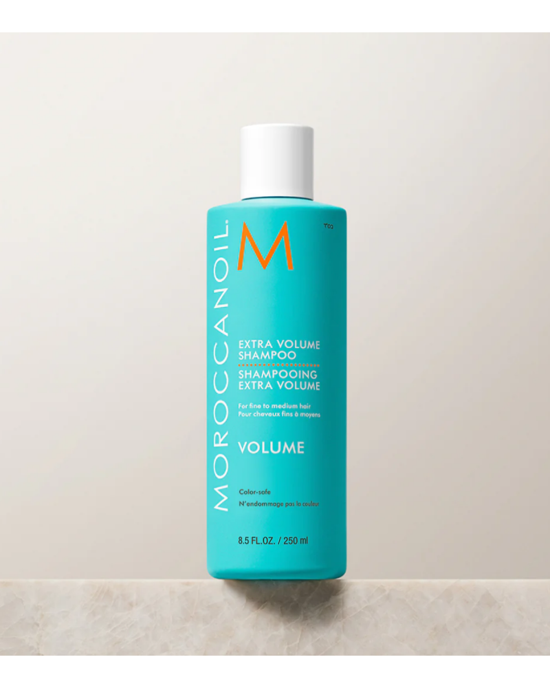 Champú Extra Volumen | ¡Añada volumen y llene de vida el cabello fino y apagado! El Champú Extra Volumen Moroccanoil® actúa s...